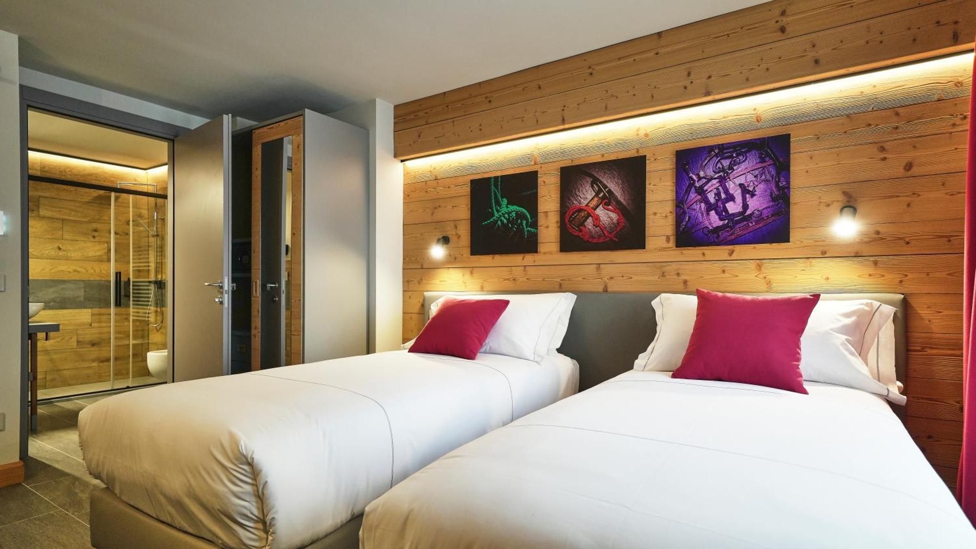 Hotel Perruquet بيريوِل تْشيرفينيا المظهر الخارجي الصورة